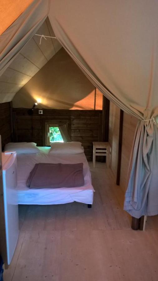 Camping Onlycamp La Confluence Savonnieres ภายนอก รูปภาพ
